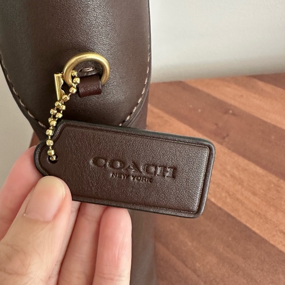 Coach Brooklyn 28 in Maple Brown Leather Shoulder Bag EUX - Picture 3 of 8